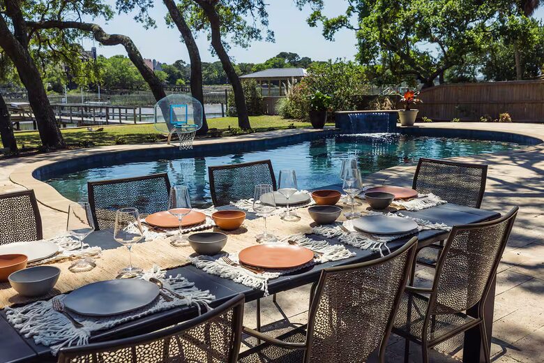 Refined Coastal Living Minutes from Folly Beach - Charleston, South Carolina