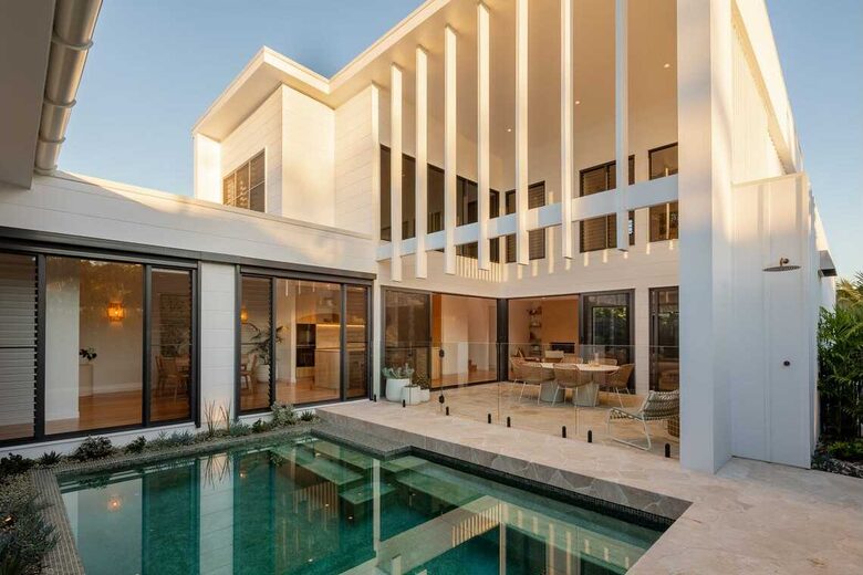 A Harmonious Blend of Sophistication and Sustainability in Noosaville - Noosaville, Australia