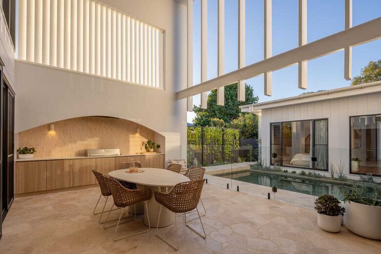 A Harmonious Blend of Sophistication and Sustainability in Noosaville - Noosaville, Australia