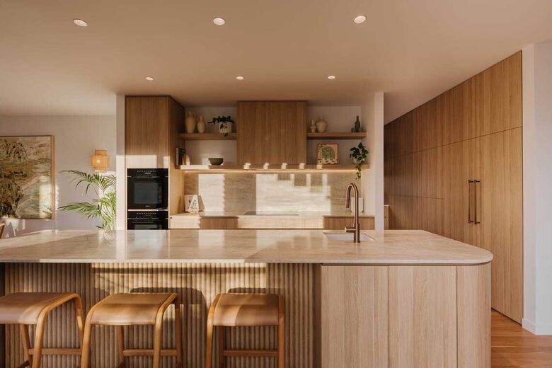 A Harmonious Blend of Sophistication and Sustainability in Noosaville - Noosaville, Australia