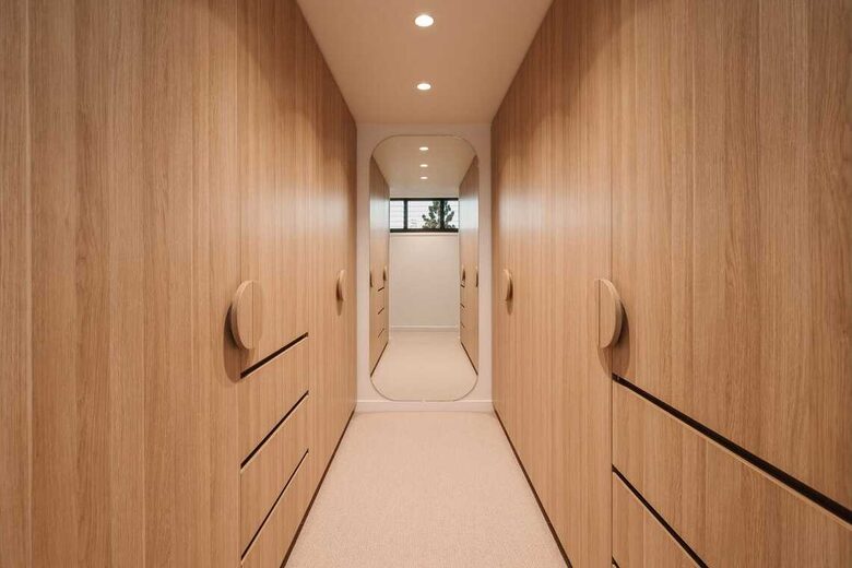 A Harmonious Blend of Sophistication and Sustainability in Noosaville - Noosaville, Australia