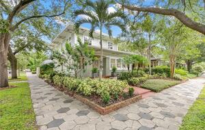 100-year Historic Craftsman Home in Sunny St. Petersburg - St. Petersburg, Florida