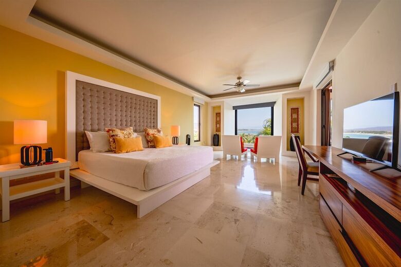 Exclusive Coastal Living with Breathtaking Views - Punta de Mita, Mexico