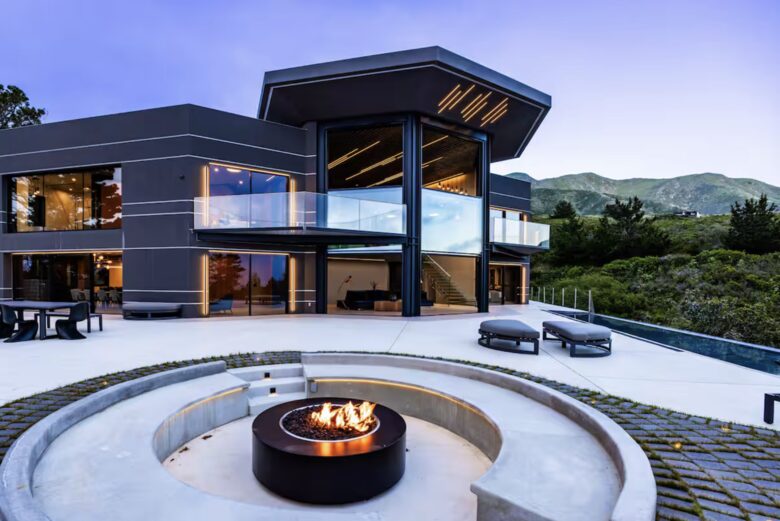 Custom Carmel Coastal Estate - Carmel, California