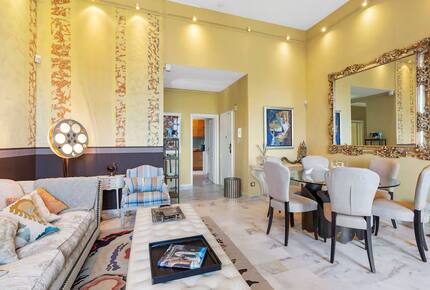 Terrace Dreams on the French Riviera: Sea Views & Timeless Elegance - Cannes, France