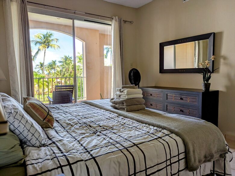 Tranquil Retreat Overlooking the Fairways and Ocean - Humacao, Puerto Rico