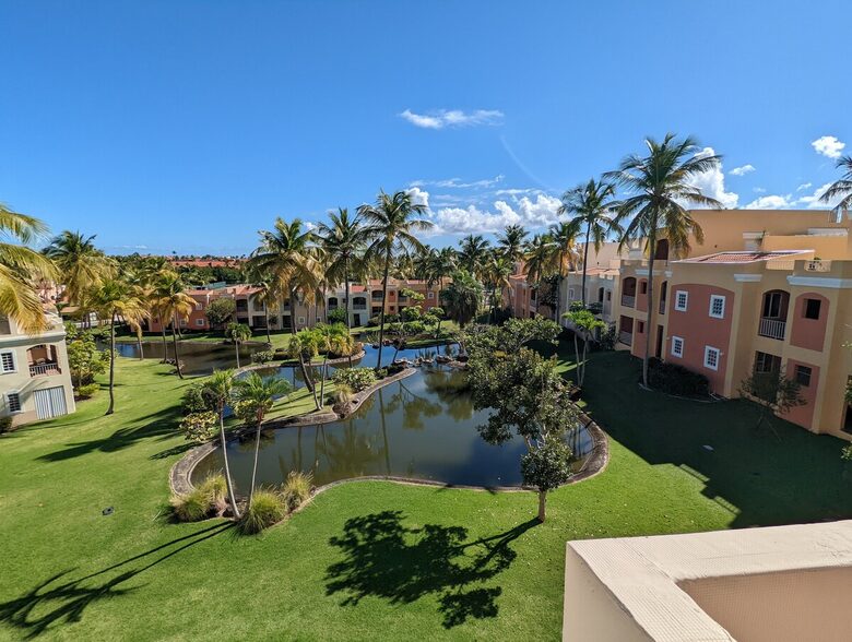 Tranquil Retreat Overlooking the Fairways and Ocean - Humacao, Puerto Rico