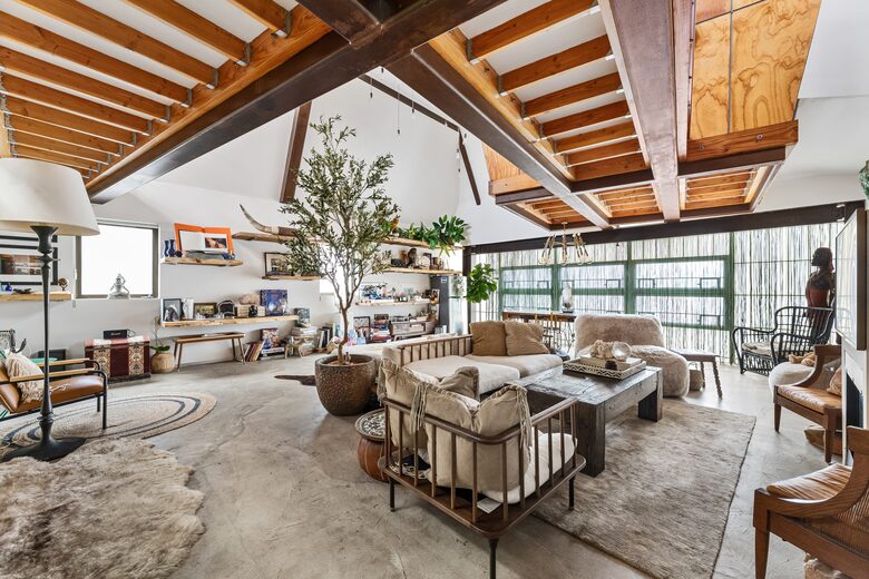 Luxury by the Sea | A Venice Beach Architectural Gem - Venice, California