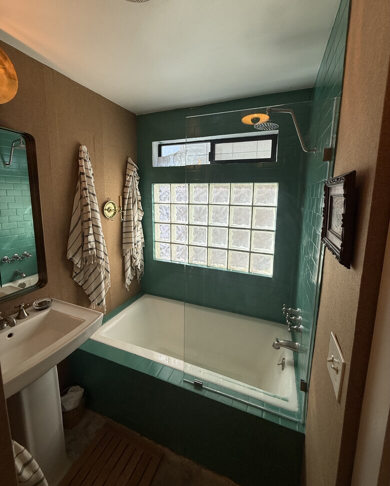 Luxury by the Sea | A Venice Beach Architectural Gem - Venice, California
