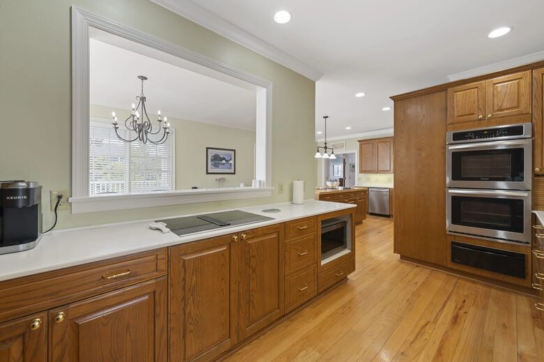 Family Tides Spacious Seaside Sanctuary with Wrap-Around Porches - Georgetown, South Carolina
