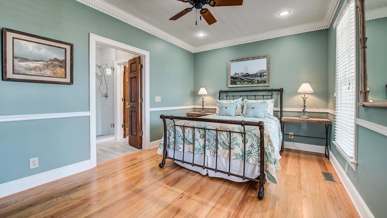 Family Tides Spacious Seaside Sanctuary with Wrap-Around Porches - Georgetown, South Carolina