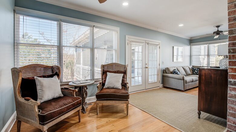 Family Tides Spacious Seaside Sanctuary with Wrap-Around Porches - Georgetown, South Carolina