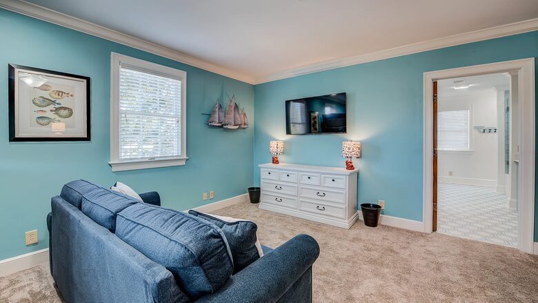 Family Tides Spacious Seaside Sanctuary with Wrap-Around Porches - Georgetown, South Carolina