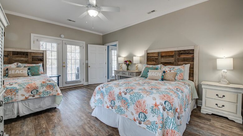Family Tides Spacious Seaside Sanctuary with Wrap-Around Porches - Georgetown, South Carolina
