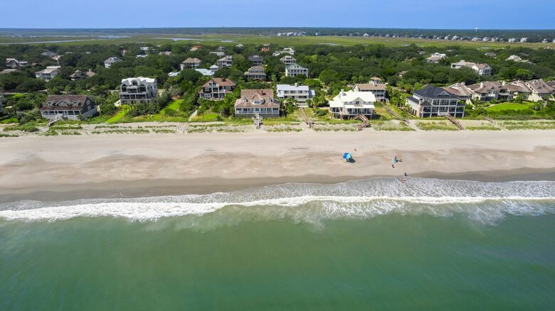 Family Tides Spacious Seaside Sanctuary with Wrap-Around Porches - Georgetown, South Carolina