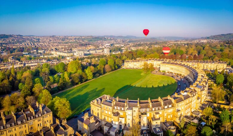Stylish Two-Bedroom Apartment in Historic Bath - Bath, United Kingdom