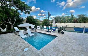Charming Delray Beach Retreat with Pool and Pickleball Court - Delray Beach, Florida
