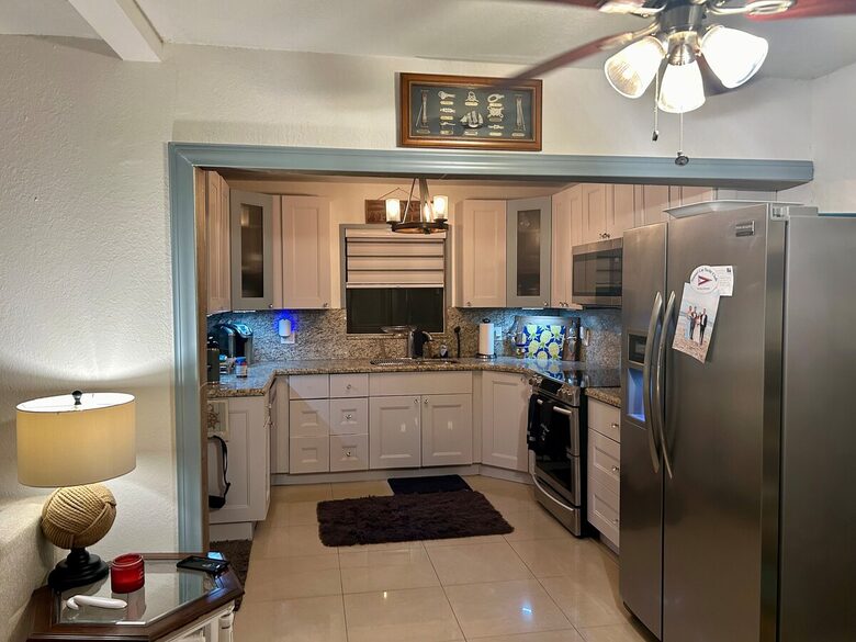 Charming Delray Beach Retreat with Pool and Pickleball Court - Delray Beach, Florida