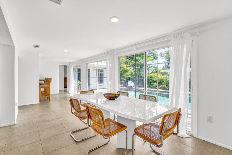 Tranquil Sarasota Retreat Near Siesta Key - Sarasota, Florida