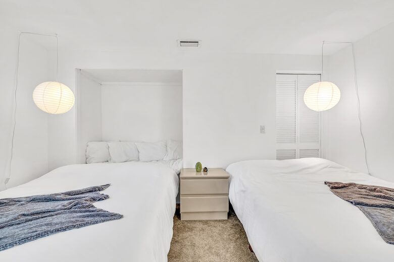 Tranquil Sarasota Retreat Near Siesta Key - Sarasota, Florida