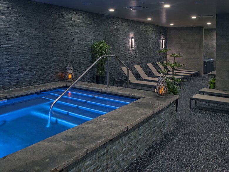 Grand Colorado on Peak 8 | 2-Bedroom Getaway in Breckenridge - Breckenridge, Colorado