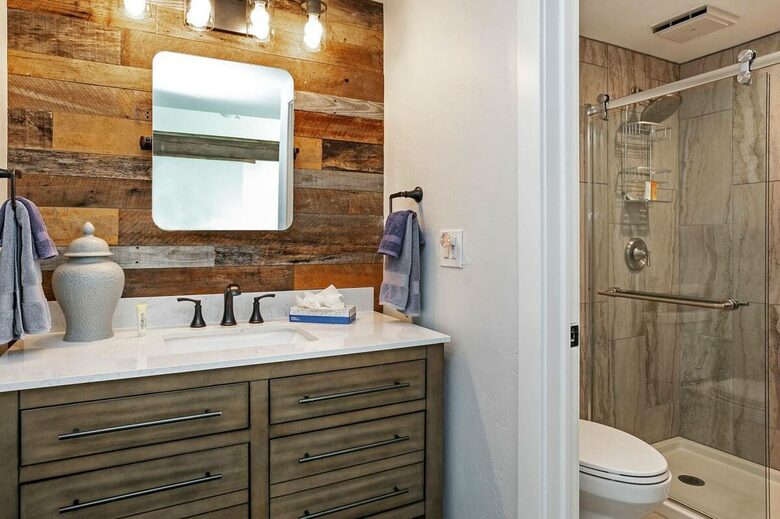 Sophisticated Alpine Living in East Vail - Vail, Colorado