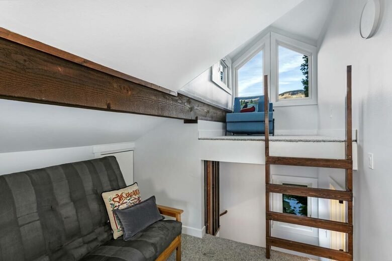 Sophisticated Alpine Living in East Vail - Vail, Colorado