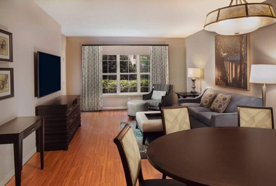 Luxurious 2-Bedroom Suite at Hilton Grand Vacations Tuscany Village - Orlando, Florida
