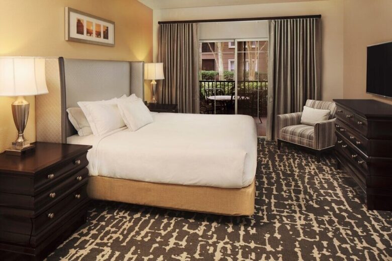Luxurious 2-Bedroom Suite at Hilton Grand Vacations Tuscany Village - Orlando, Florida