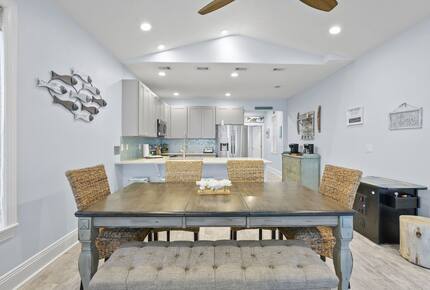 Elegant Beachfront Escape Just Steps from the Lighthouse - Saint George Island, Florida