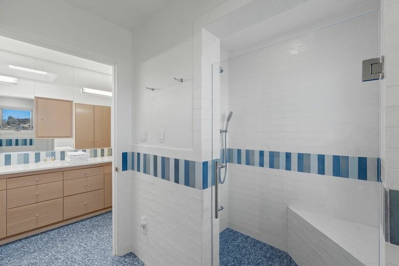 Master bath shower