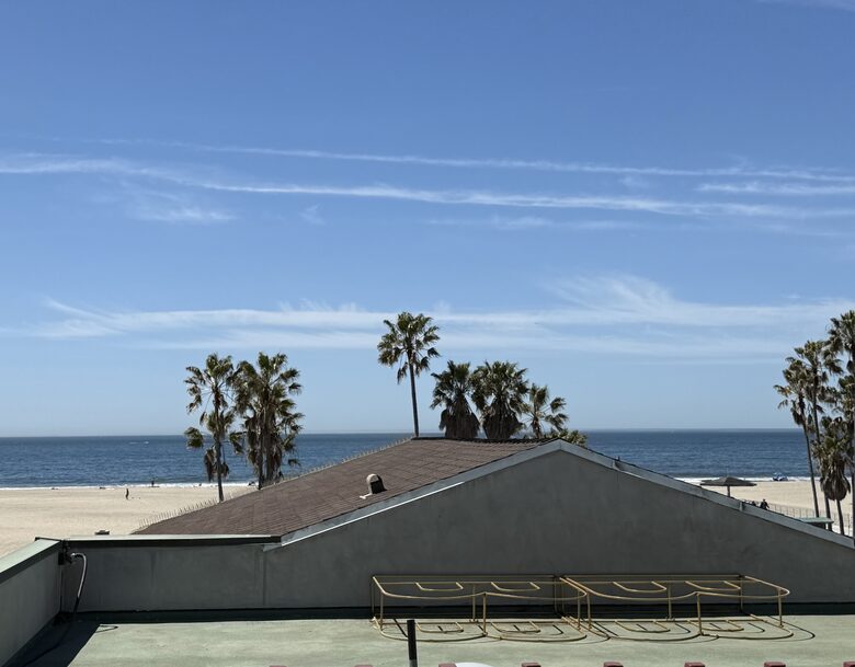 Luxury by the Sea | A Venice Beach Architectural Gem - Venice, California