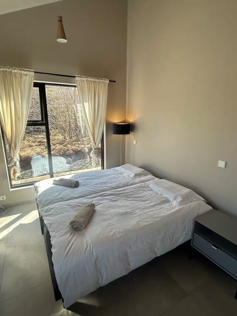 Modern Retreat with Northern Lights & Hot Tub Access - Mosfellsbær, Iceland