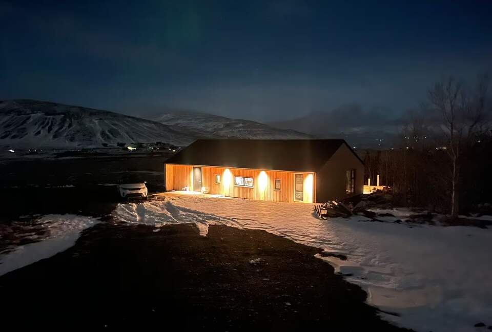 Modern Retreat with Northern Lights & Hot Tub Access - Mosfellsbær, Iceland