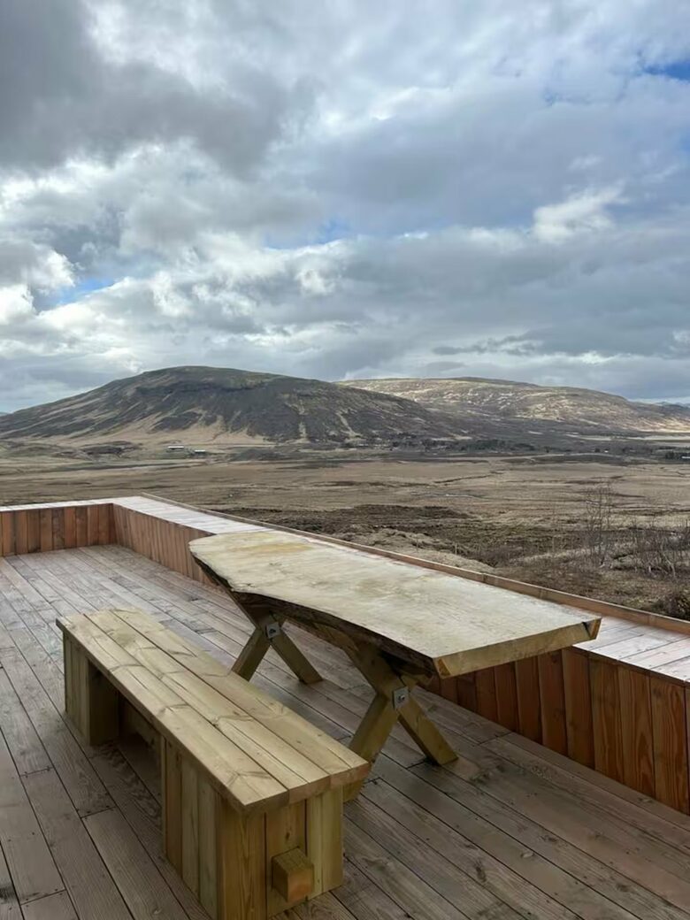 Modern Retreat with Northern Lights & Hot Tub Access - Mosfellsbær, Iceland