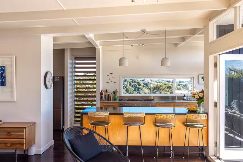 Island Escape - Waiheke Island, New Zealand