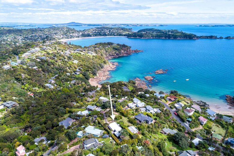 Island Escape - Waiheke Island, New Zealand