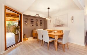 West Palm Beach Courtyard Retreat Near the Intracoastal - West Palm Beach, Florida