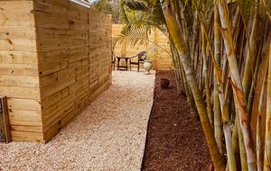 West Palm Beach Courtyard Retreat Near the Intracoastal - West Palm Beach, Florida