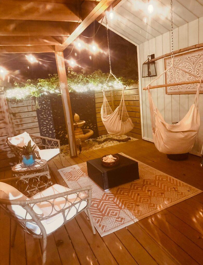 West Palm Beach Courtyard Retreat Near the Intracoastal - West Palm Beach, Florida