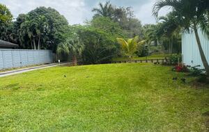 West Palm Beach Courtyard Retreat Near the Intracoastal - West Palm Beach, Florida