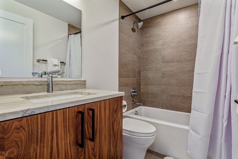 Third floor full bathroom for third and forth bedroom's use