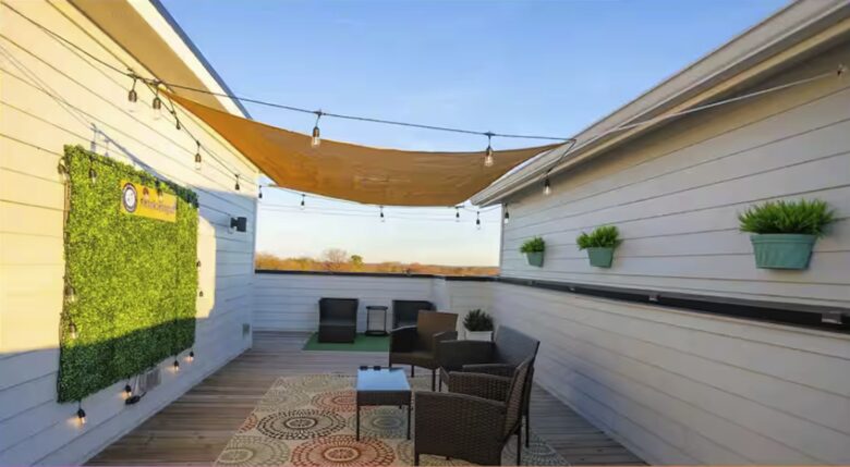 Modern Nashville Retreat with Private Rooftop Deck - Nashville, Tennessee