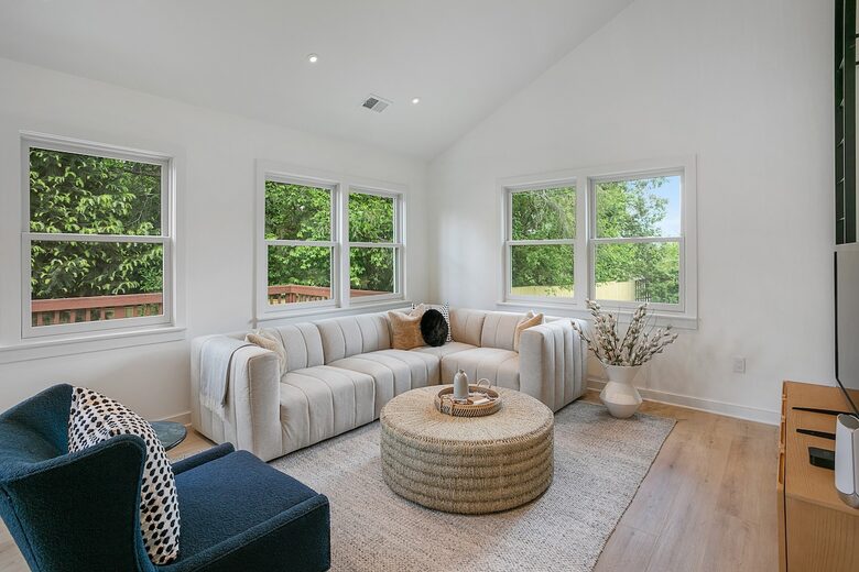Charming and Modern Family Retreat in Arlington - Arlington, Virginia