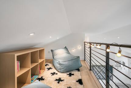 Charming and Modern Family Retreat in Arlington - Arlington, Virginia