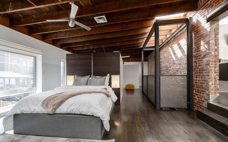 Steel, Brick, and Light | An Inspired Urban Sanctuary - Washington, Washington DC
