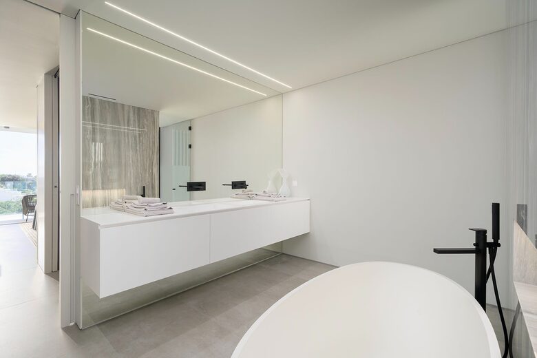 Elegant Modern Living in Vilas Alvas - Vale do Lobo, Portugal
