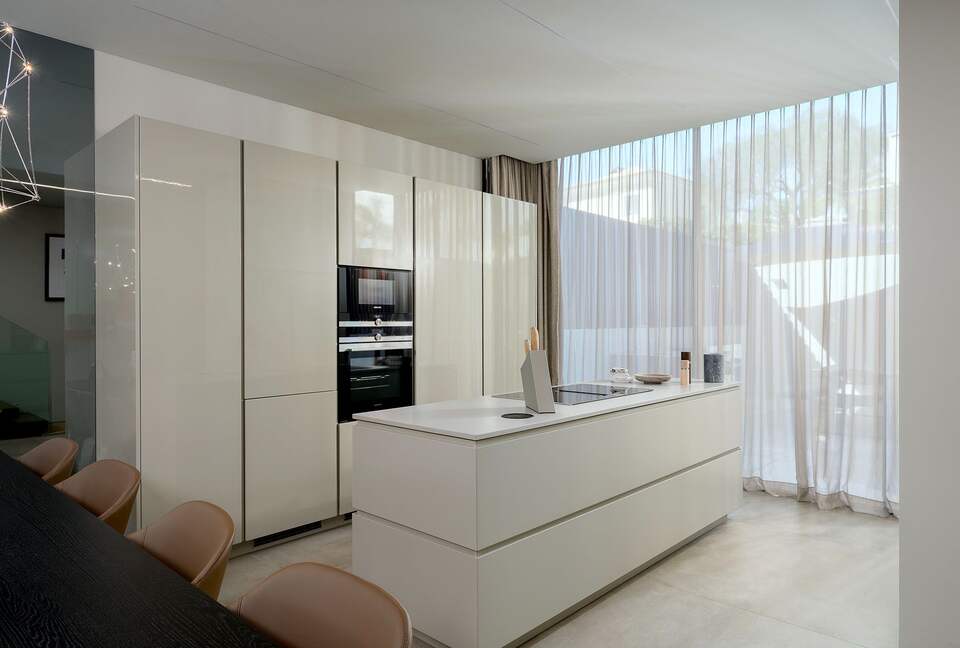 Elegant Modern Living in Vilas Alvas - Vale do Lobo, Portugal