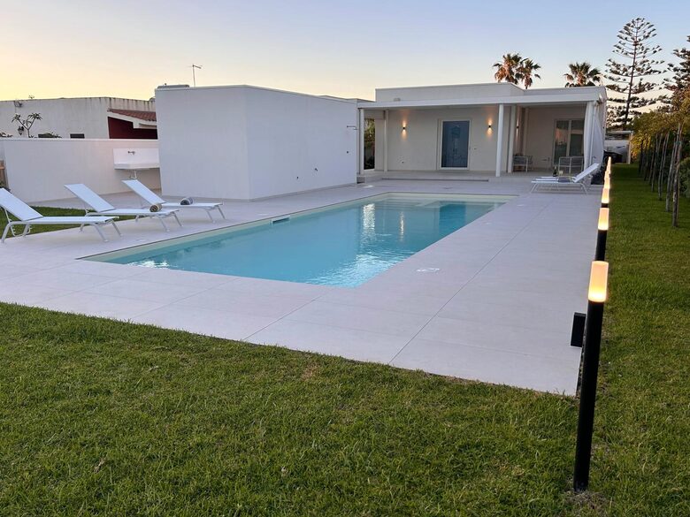 A Refined Coastal Retreat in Southern Sicily - Santa Maria Del Focallo, Ispica, Italy