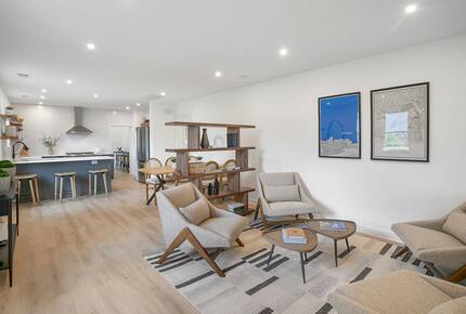 Charming and Modern Family Retreat in Arlington - Arlington, Virginia